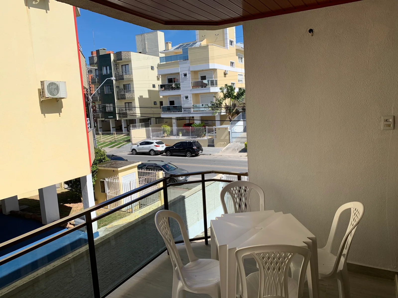 Sacada de apartamento padrão do Sol Maior