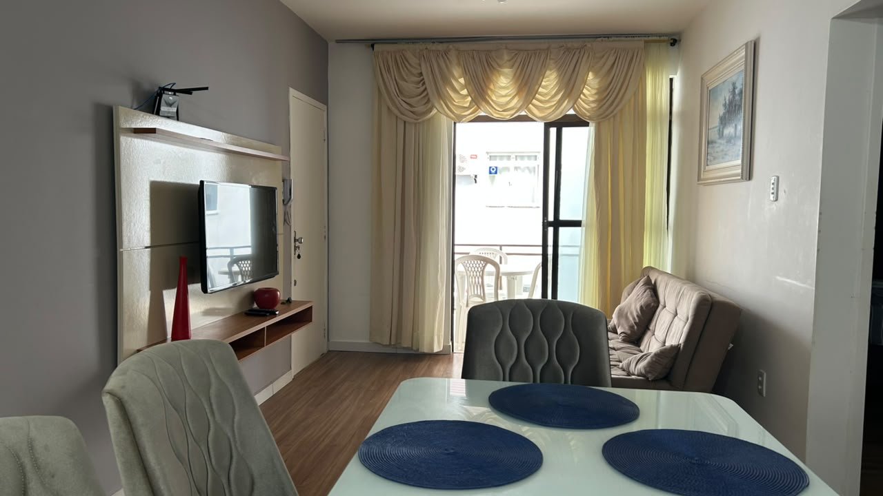 Sala de estar e cozinha